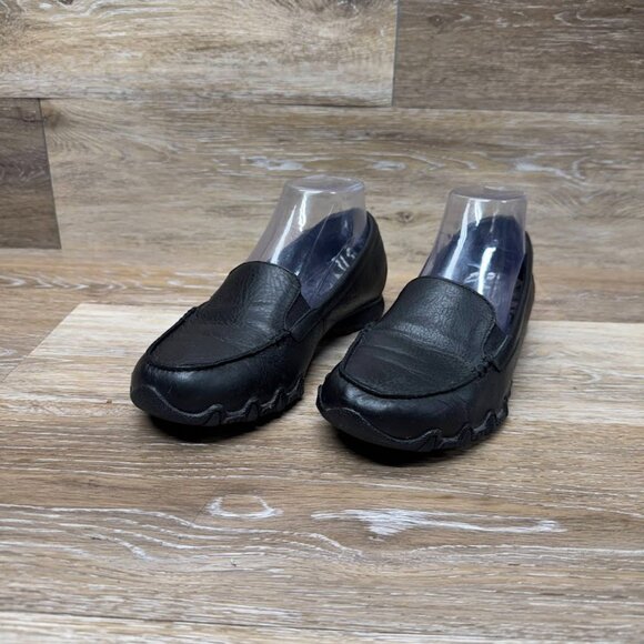 Skechers Bikers Black Leather Loafer Style Sneaker Women's Size 7 - Picture 1 of 7